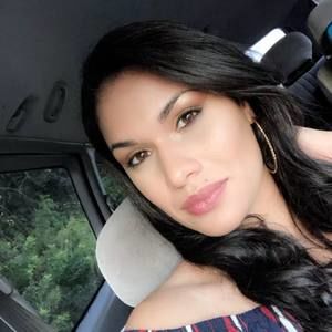 Meet your Posher, Nivia